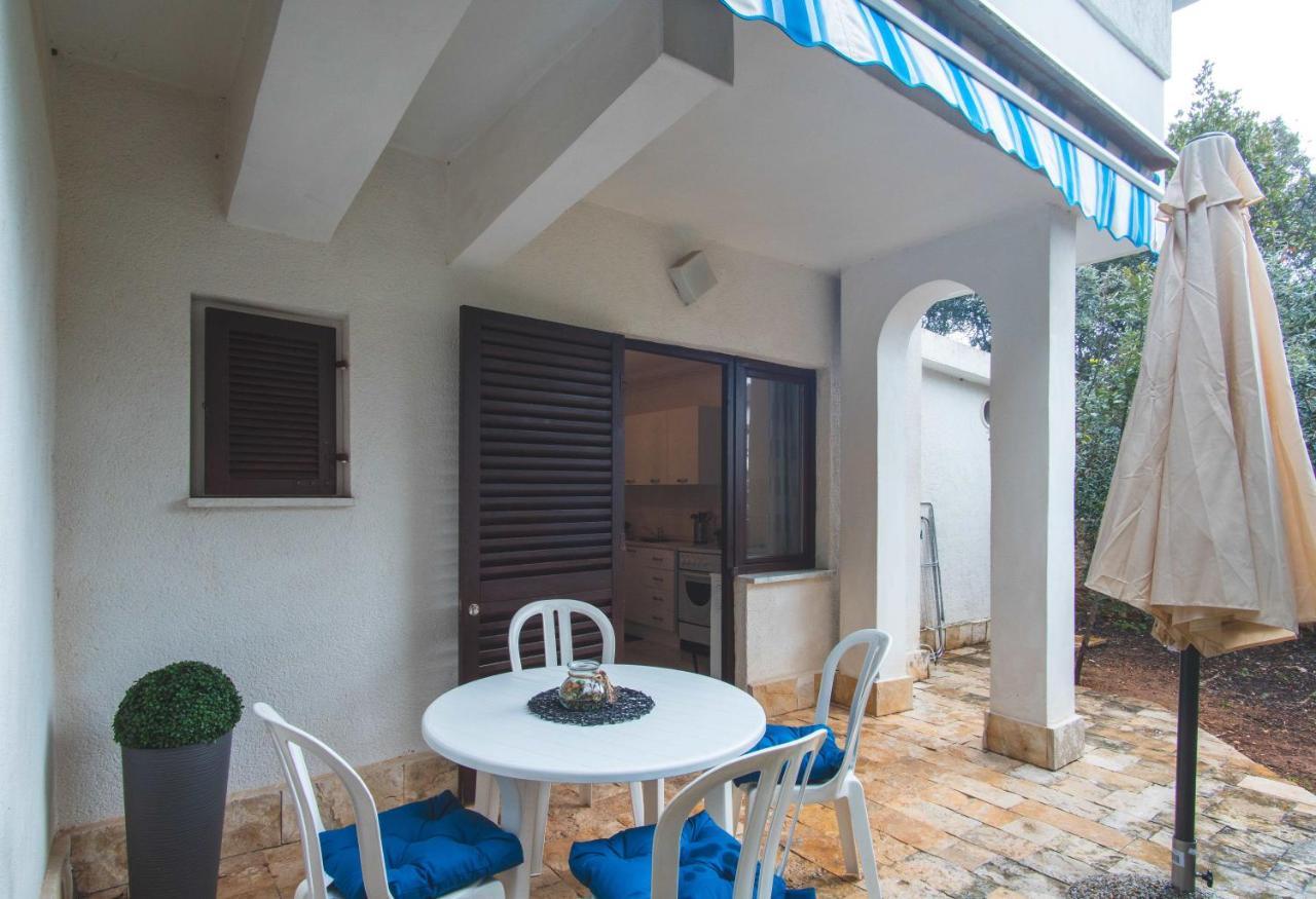 Ostaric Apartment Mandre Luaran gambar