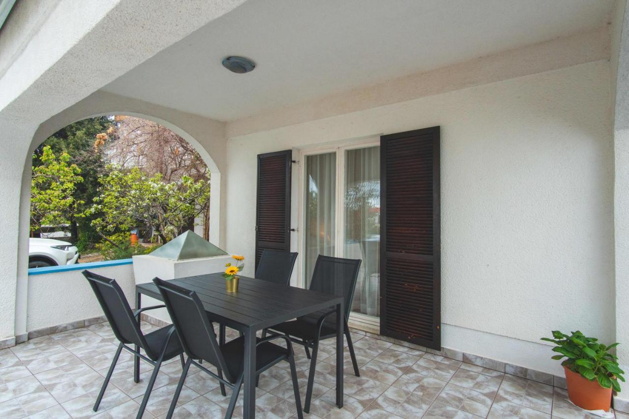 Ostaric Apartment Mandre Luaran gambar